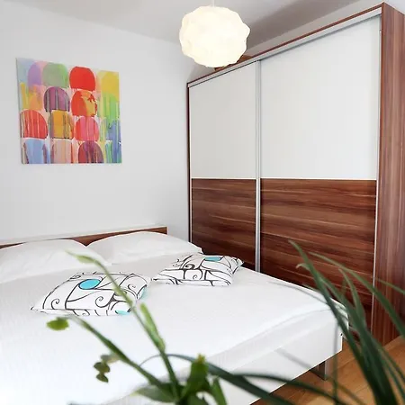 Apartment Peni Split
